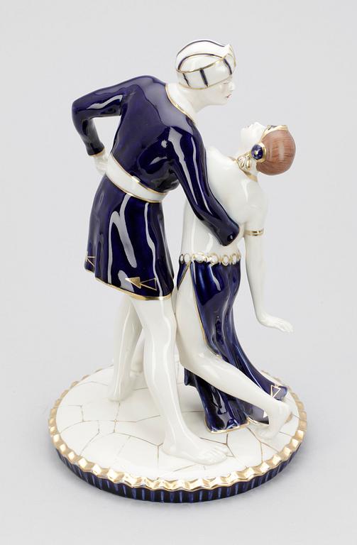 FIGURIN, porslin, Royal Dux Bohemia.