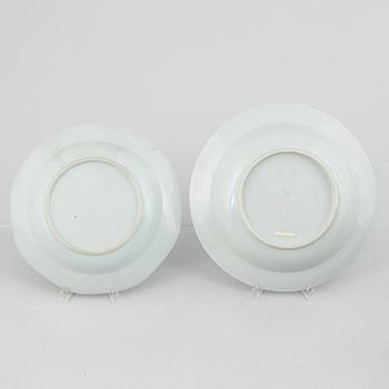 Seven pieces of Chinese porcelain, 18th-20th century.