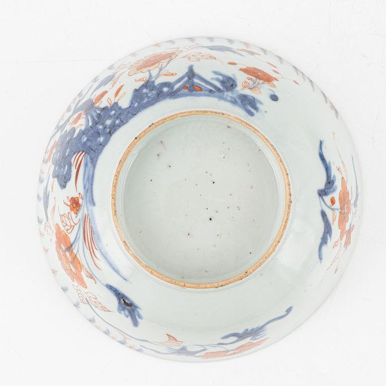 A set of seven imari dishes and a bowl, Qing dynasty, 18th Century.