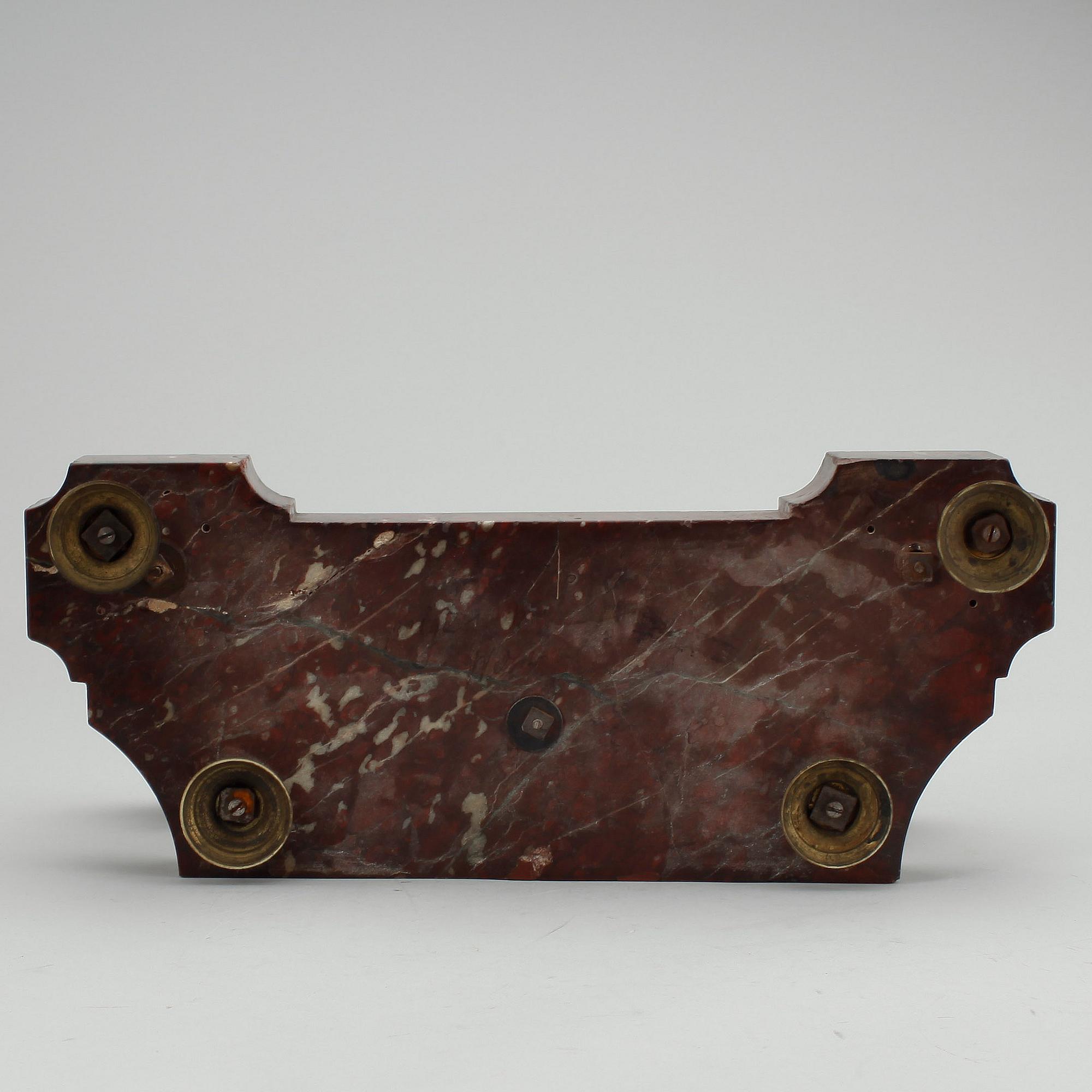 BORDSUPPSATS, marmor och brons, empiretyp, 1800-tal, bär otydl. signatur.