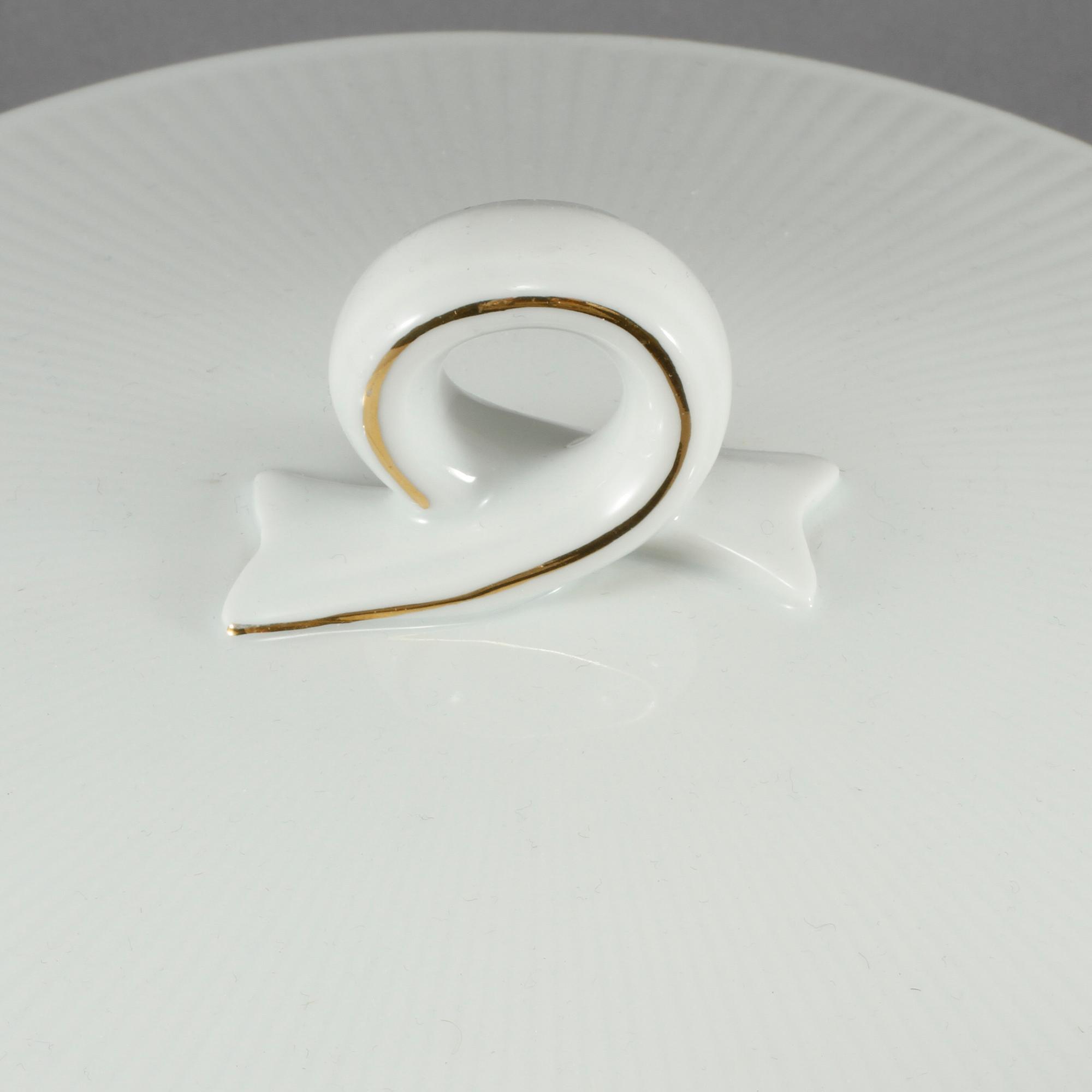 SERVISDELAR, 70 delar, porslin, "Swedish Grace", Louise Adelborg, Rörstrand.