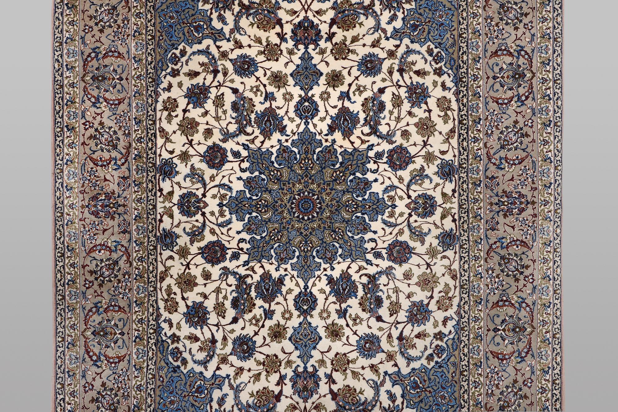 A rug, Esfahan, part silk, ca 245 x 155 cm.