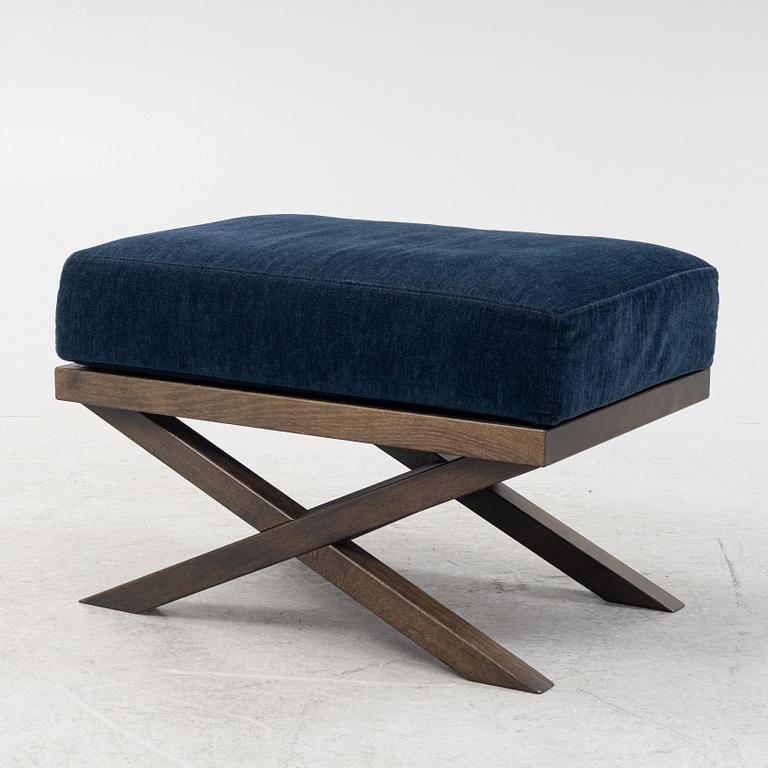A 'Bond' stool, Slettvoll, Norway.