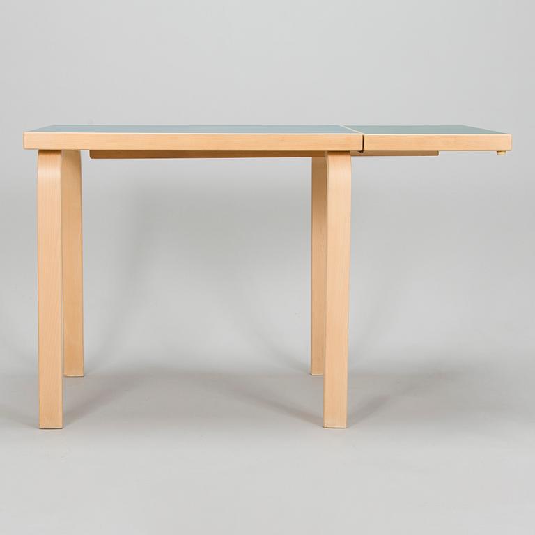 Alvar Aalto, A mid-20th century drop leaf table and three chairs for O.Y. Huonekalu-ja Rakennustyötehdas A.B.