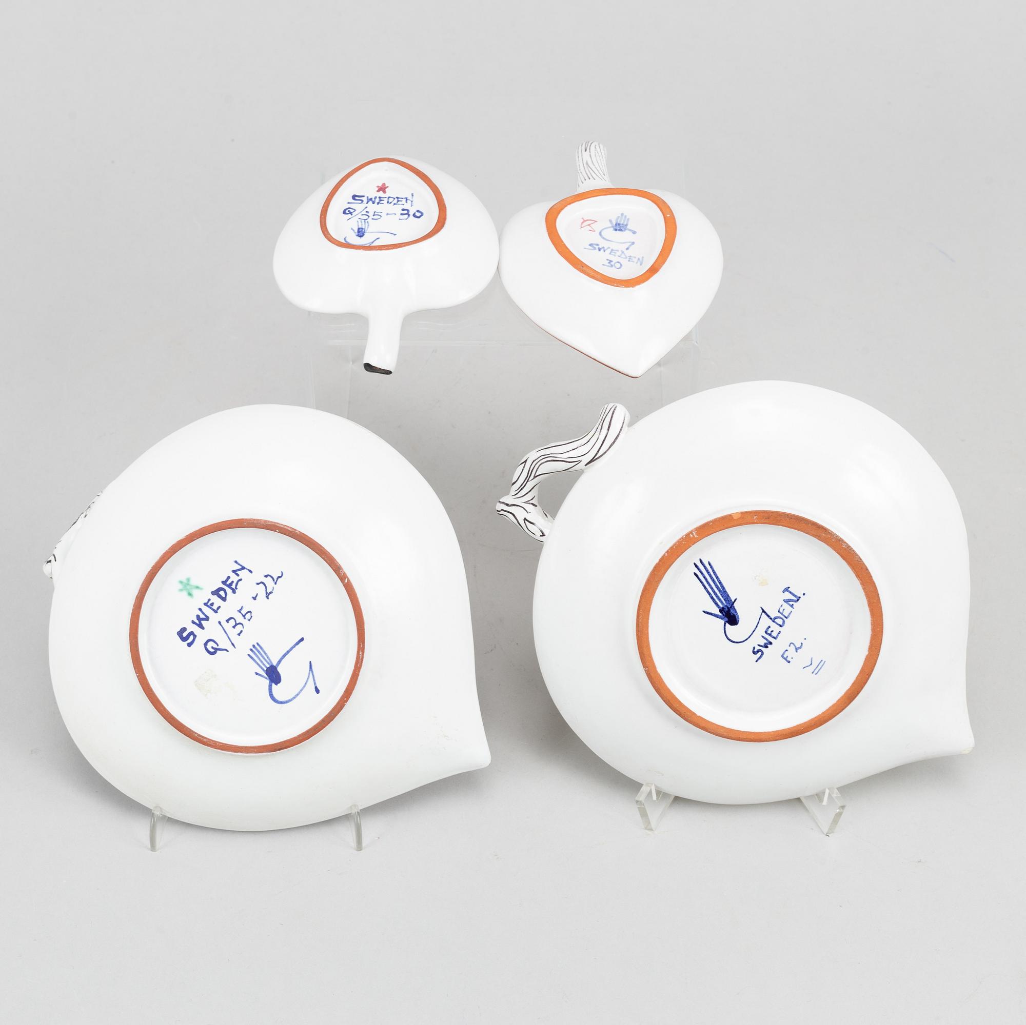 Stig Lindberg, four earthenware dishes, Gustavsberg studio.