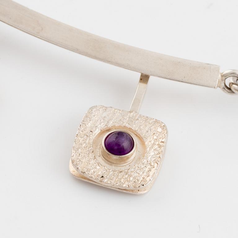 Arvo Saarela, silver and cabocon cut amethyst necklace.