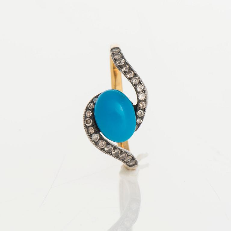 RING, guld (56), turkos, ca 2,0 ct, små diamanter totalt ca 0,50 ct. Ryska stämplar. Vikt ca 3,0 g.