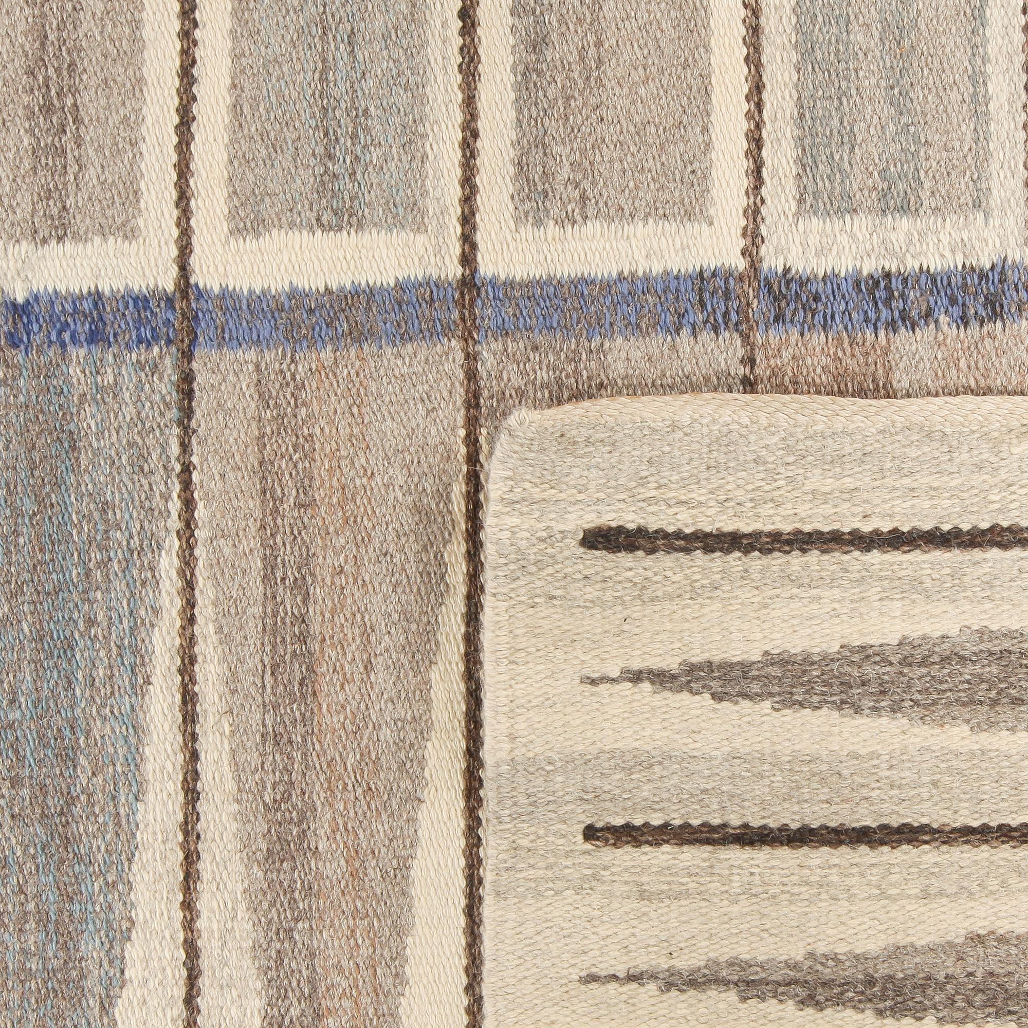 CARPET. Flat weave. 296 x 193,5 cm. Sweden around 1950.