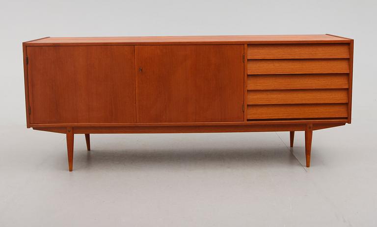 SIDEBOARD, 1900-talets andra hälft.