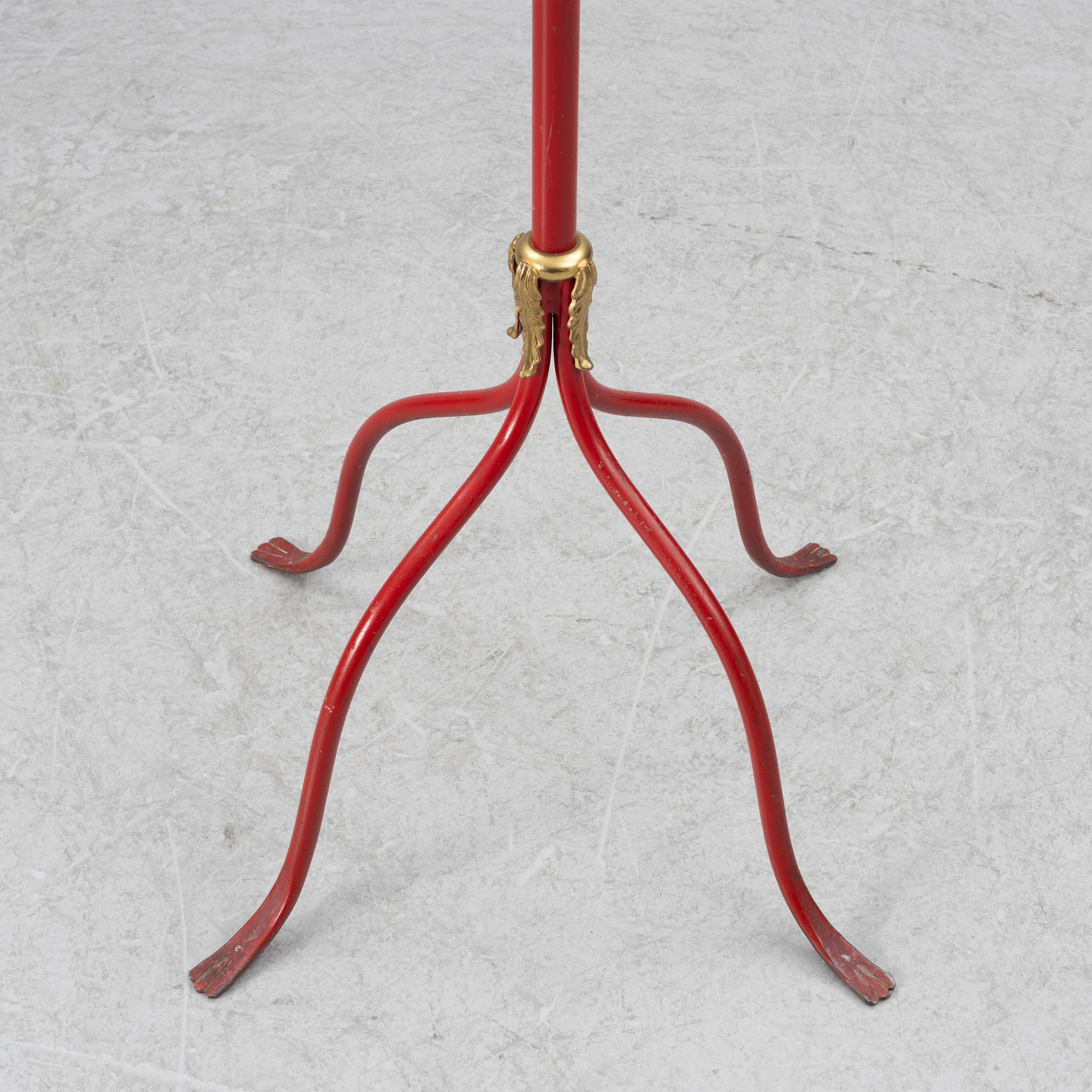 A coat hanger, second half of the 20th Century.