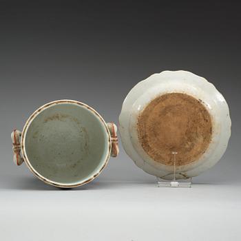 YTTERFODER/CHAMPAGNEKYLARE med FAT, kompaniporslin. Qing dynastin, Qianlong (1736-95).