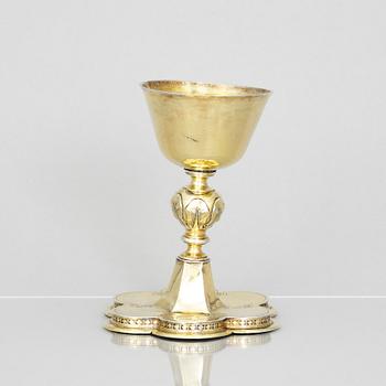 A 17th/18th century, possibly German, silver-gilt cup, unmarked.