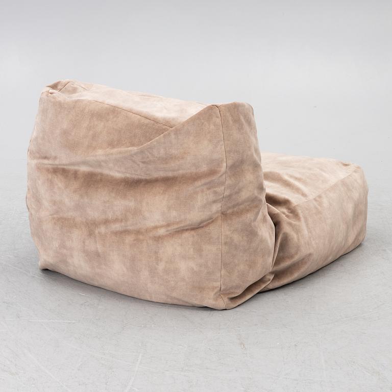 A 'Zoe small' lounge chair, Verzelloni, Italy.