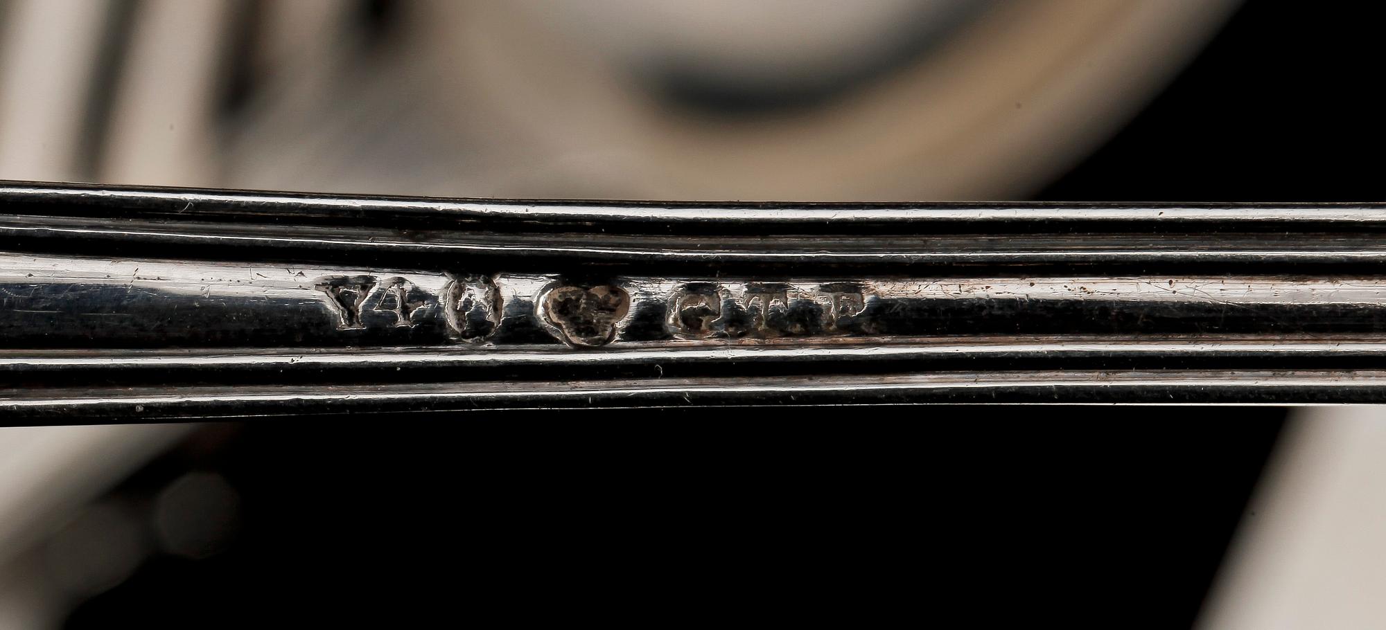 PARTI SILVER, mest Sverige och Danmark, 1800-1900-tal. Totalvikt ca 2800 gram.