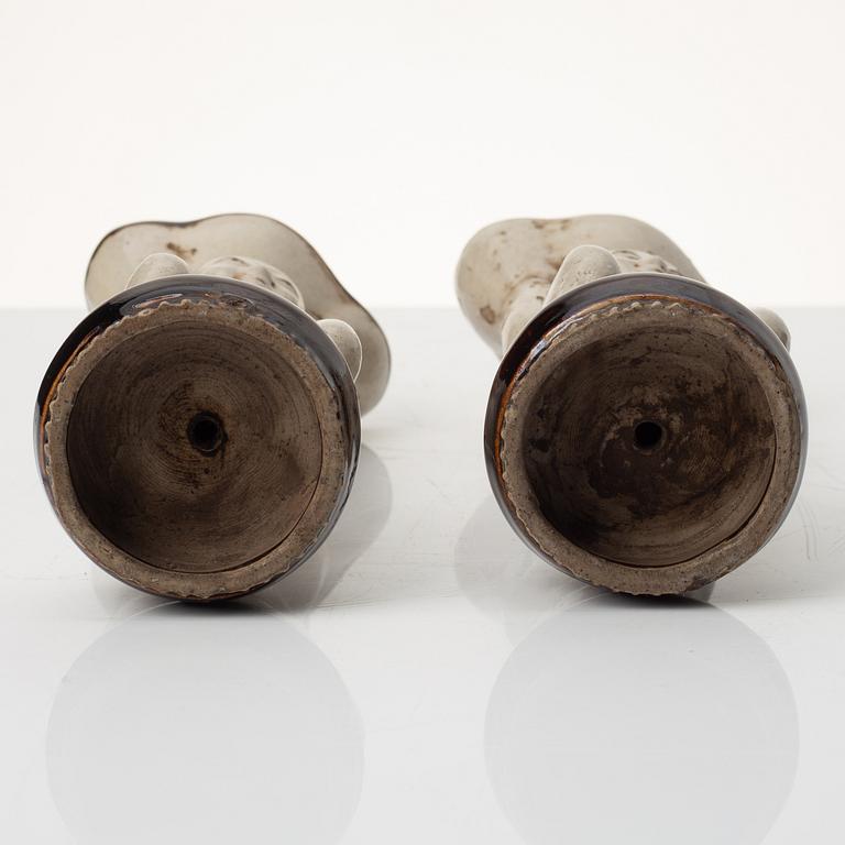 Rökelsehållare, två stycken, keramik. Qingdynastin,