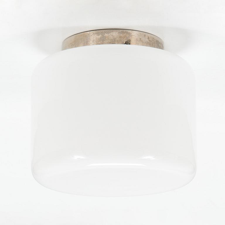 Paavo Tynell, A  '2028' ceiling light for Idman.