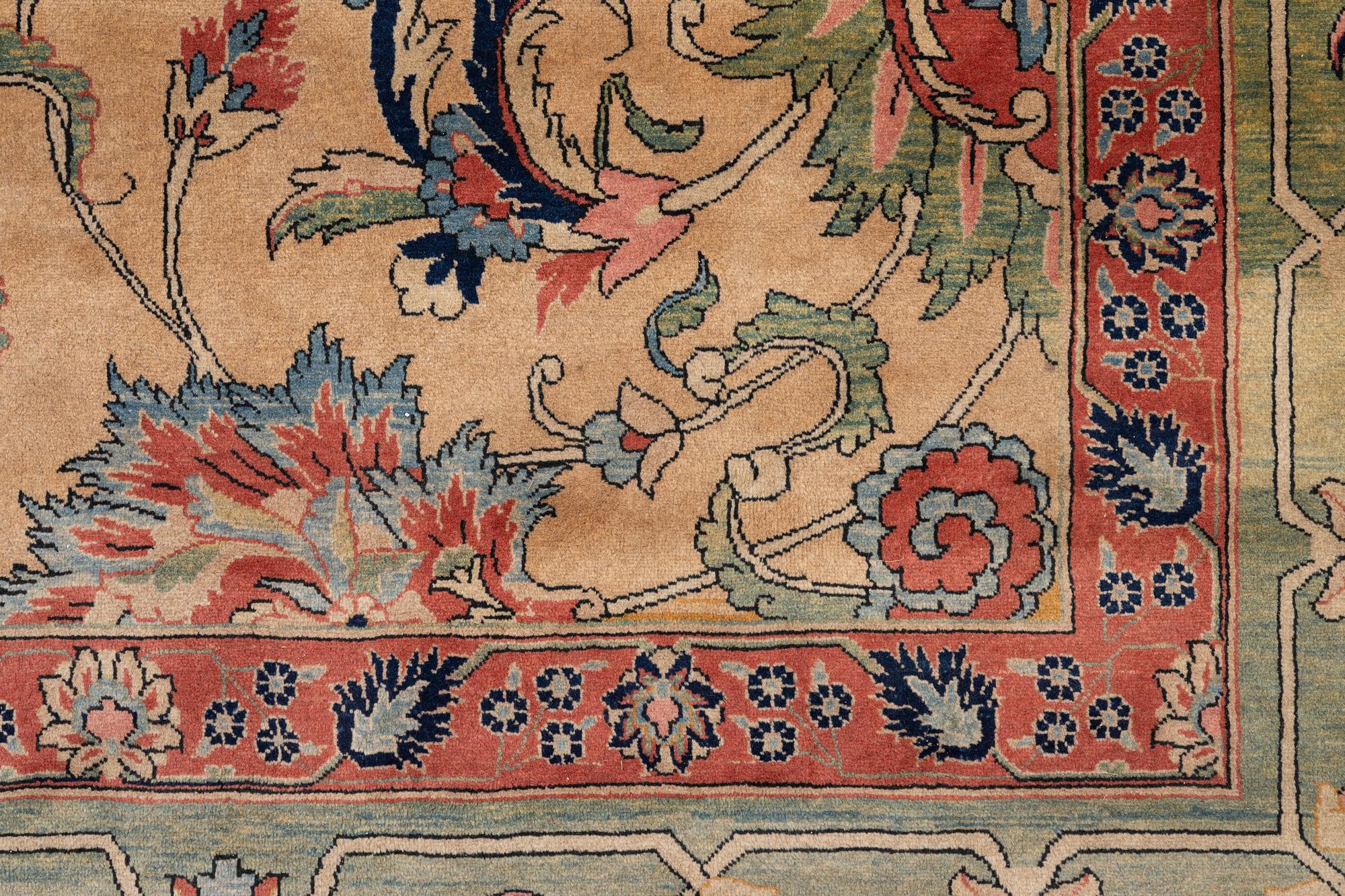 Matta, Heris, ca 600 x 390 cm.