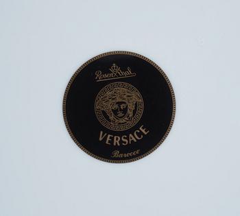 SERVISDELAR, 45st, porslin, mestadels "Barocco", Versace för Rosenthal.