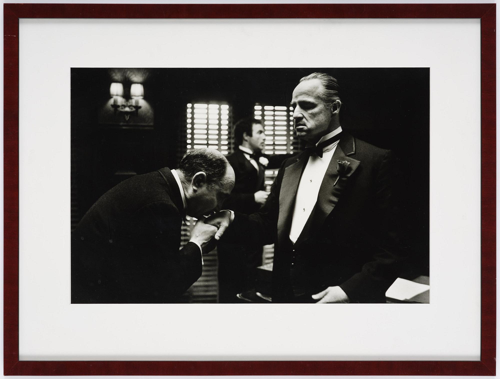 Steve Schapiro, "Marlon Brando in 'The Godfather' New York", 1971.