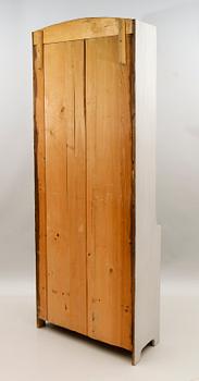 VITRINSKÅP, 1900-talets första hälft.