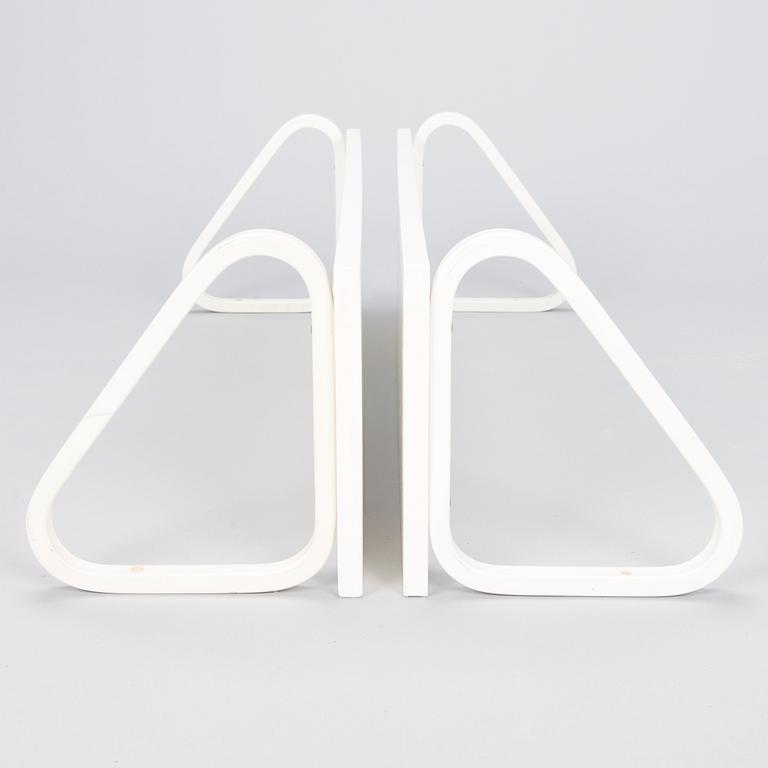 ALVAR AALTO,  Two late 20th century shelves for Artek.