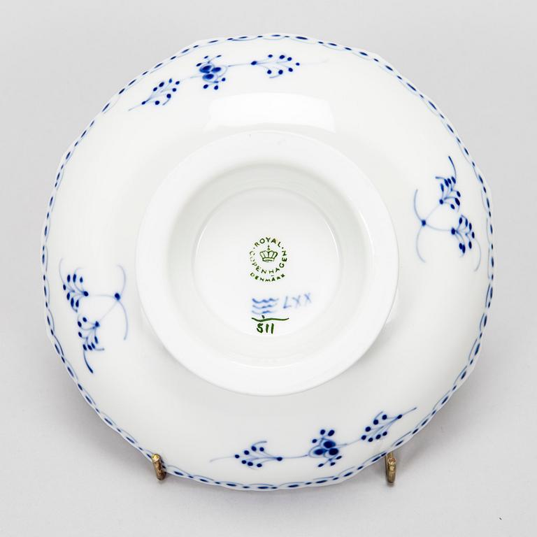 A 19-pc porcelain service, "Musselmalet", Royal Copenhagen, Denmark. Part 1889-1922, the rest 1967-84.