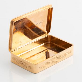 An 18K gold box, mark of Nils Hedenskog, Stockholm, 1828.
