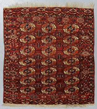 A rug, Antique Tekke, ca 115 x 115 cm.