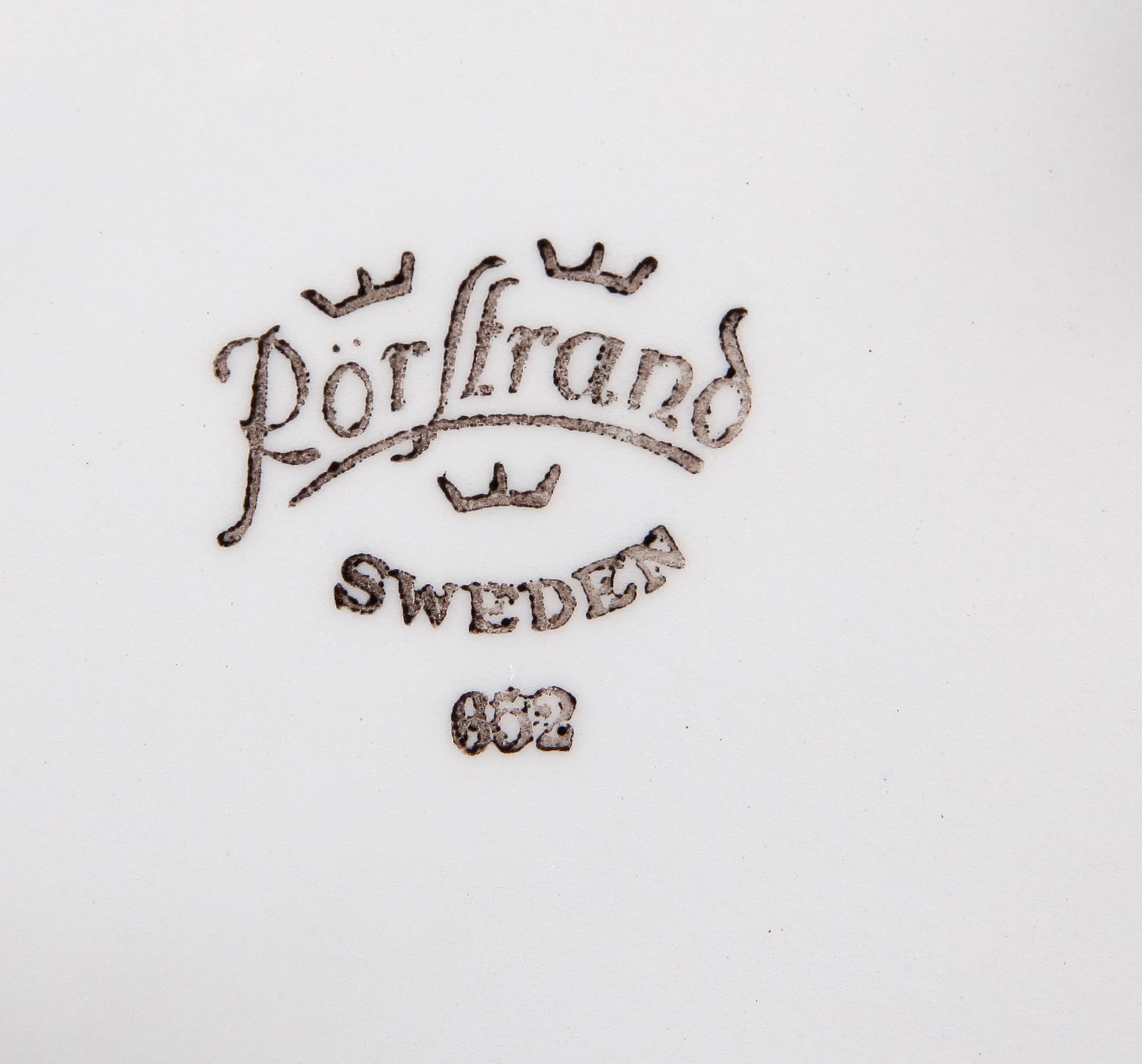 YTTERFODER, 3+1 st, porslin, rokokostil, Rörstrand 1900-talets mitt.