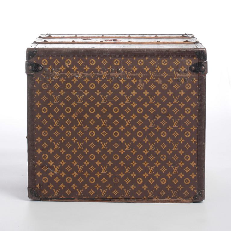 LOUIS VUITTON, koffert, 1900-talets början.