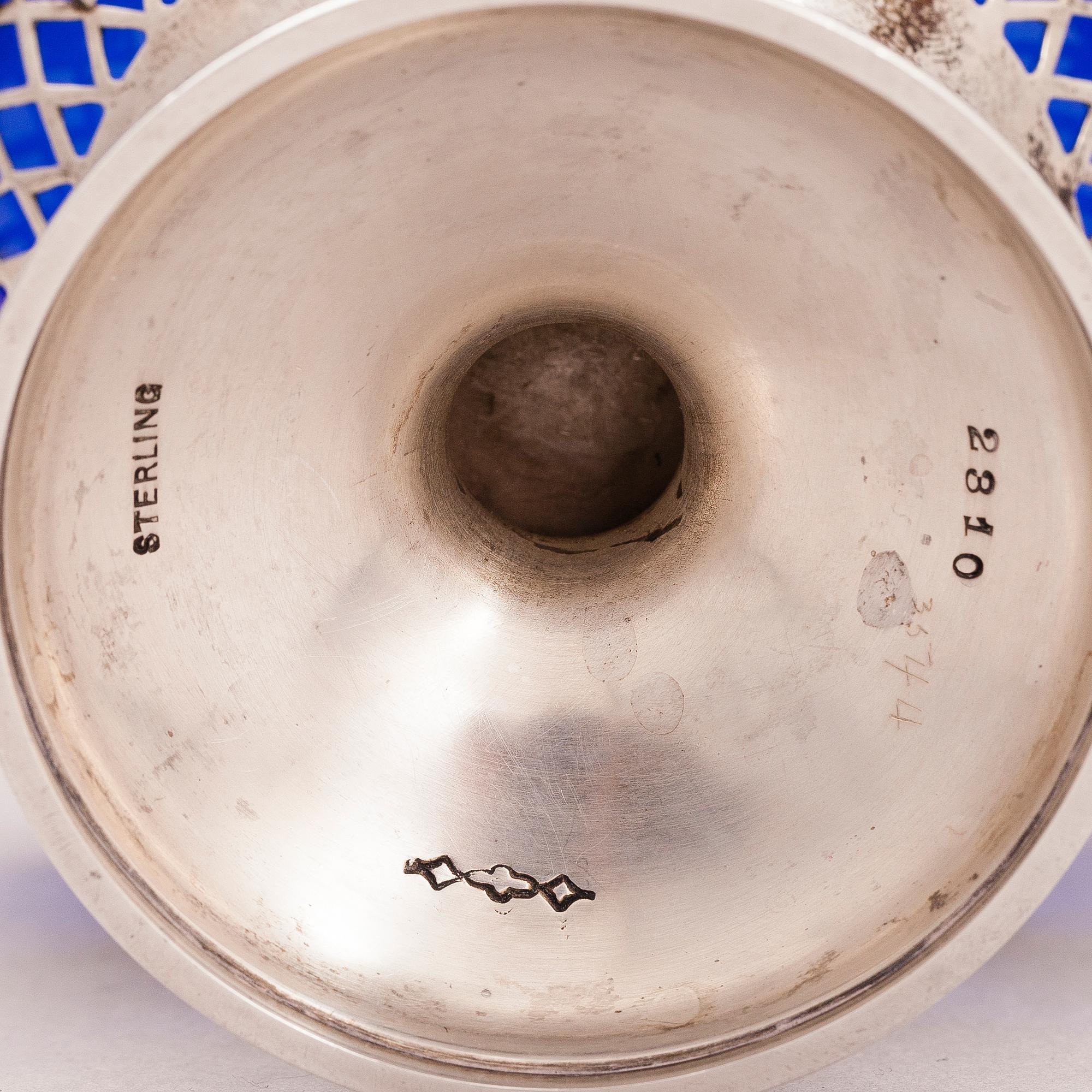 SKÅL, SERVERINGSSKED och SÅSSLEV, sterling silver, New York och Baltimore, USA 1900-talets första hälft.