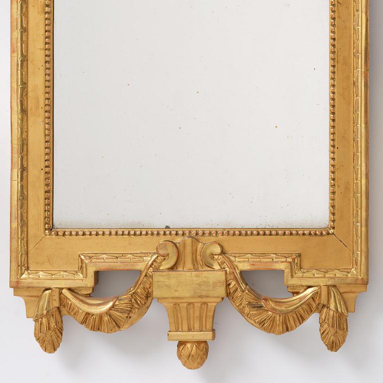 Spegel, Stockholmsarbete, sent 1700-tal, Gustaviansk.
