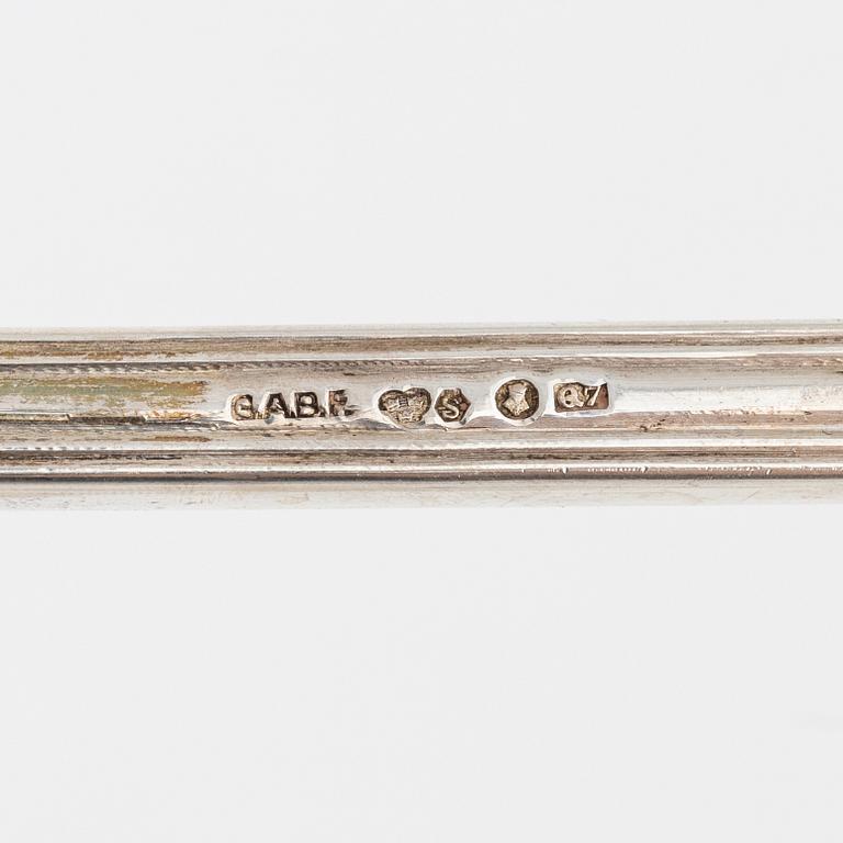 Bestickuppsättning, 114 delar, silver, modell "Adlerstråhle", bl a GAB, Stockholm 1918, i schatull.