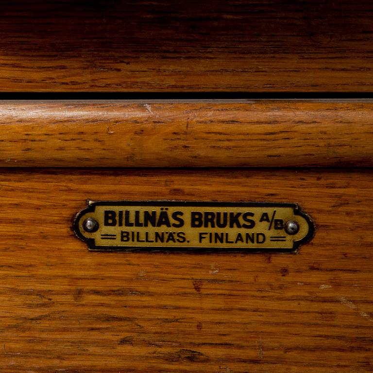 SKRIVBORD, ek, Billnäs, 1900-talets början.