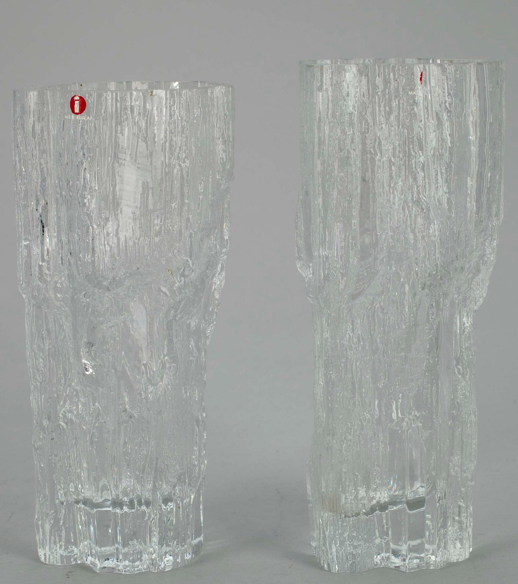 VASER, 2 st, glas, "Avena" Iittala, sign Tapio Wirkkala 3429. 1900-talets senare hälft.