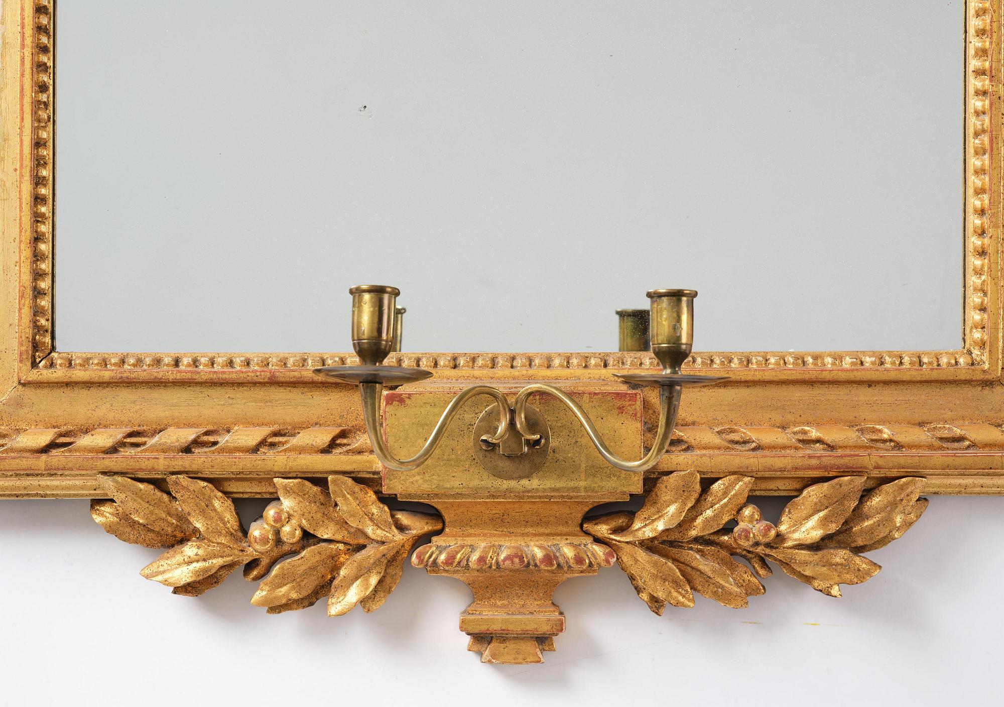 Spegellampett, för två ljus, omkring år 1800, Sengustaviansk.