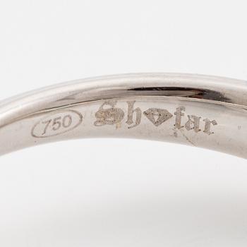 Ring 18K white gold with synthetic emerald and brilliant-cut diamonds.