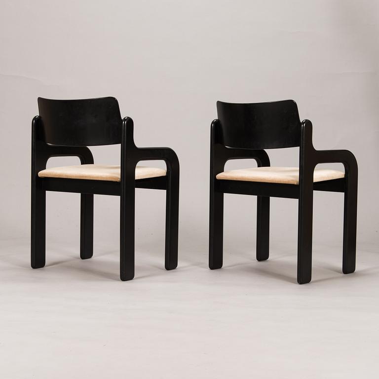 Eero Aarnio, A 1970's dinner table and six chairs "Flamingo" for Asko.