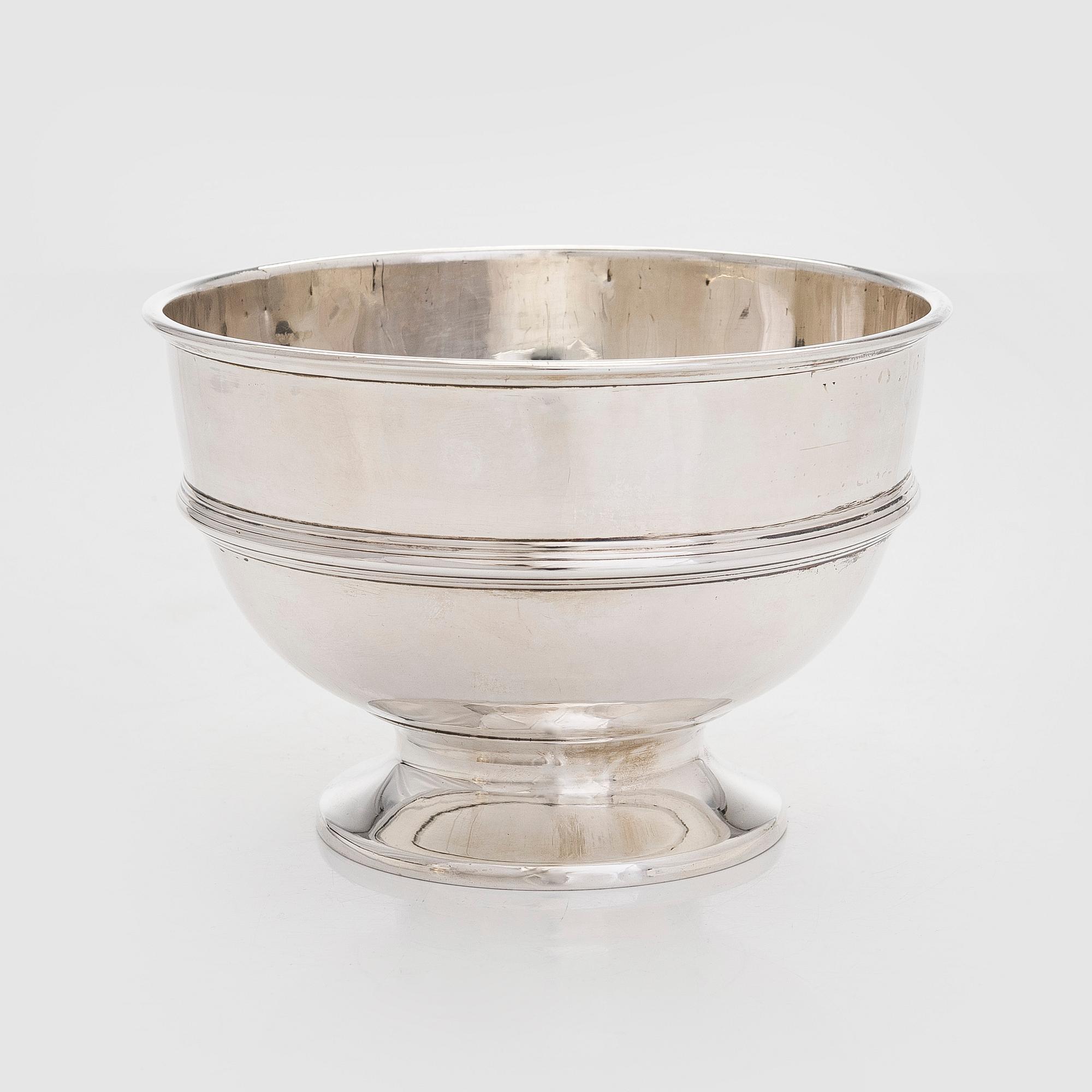 Skål på fot, sterling silver, Blow & Co London England 1905.