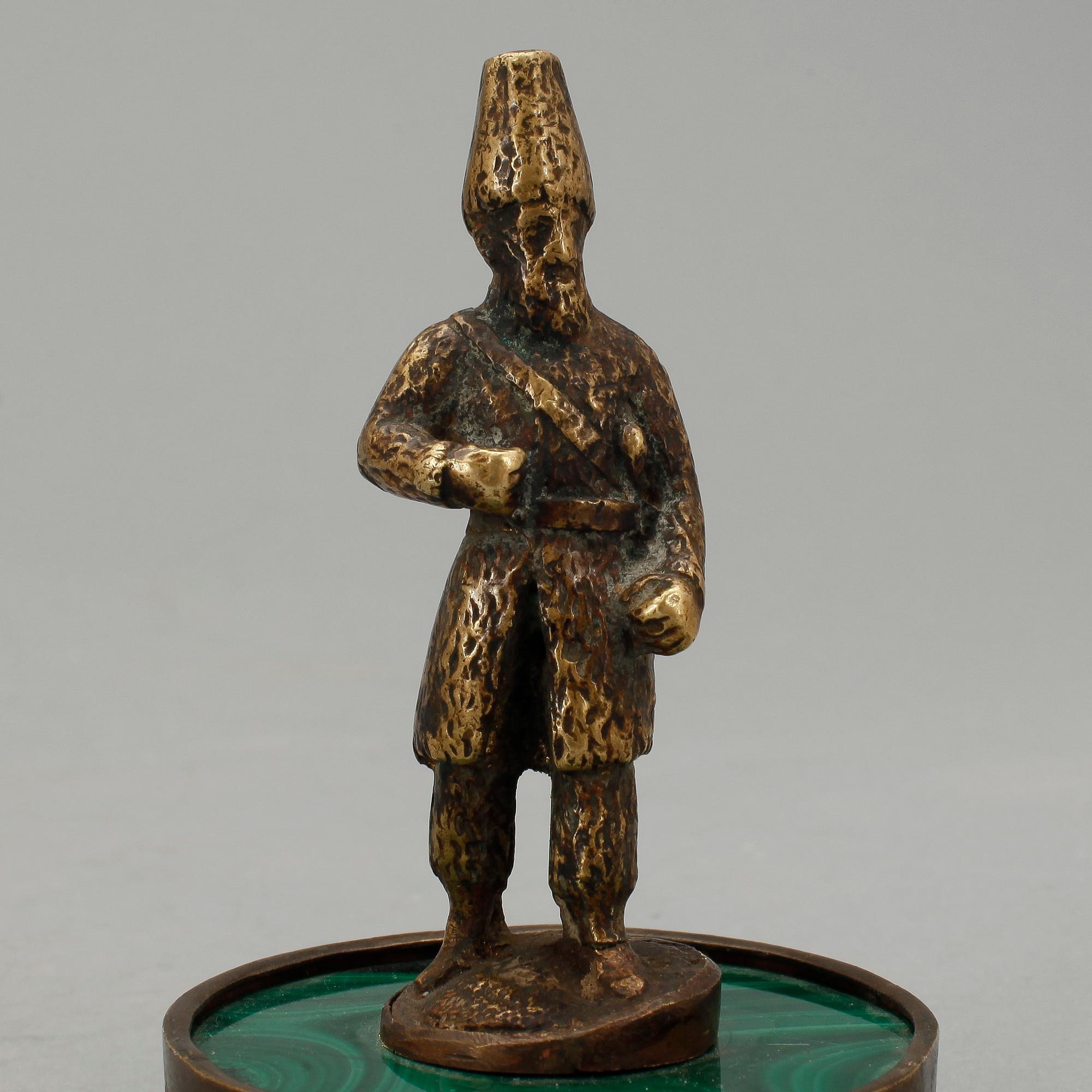 FIGURINER, 2 st, brons, malakit, Ryssland 1800/1900-tal.