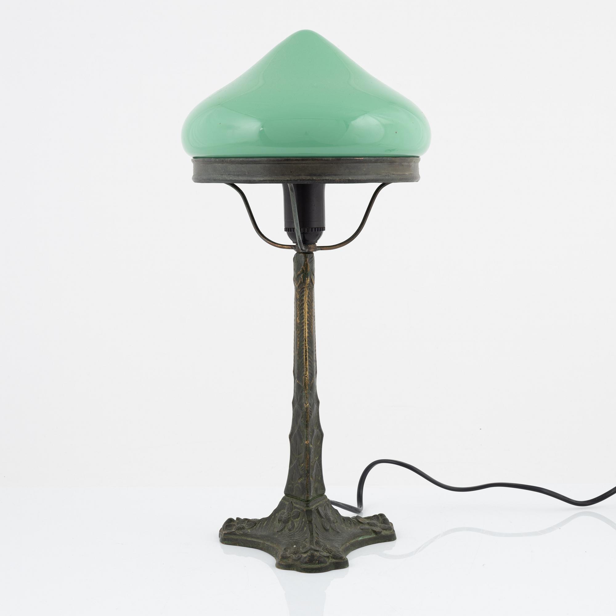 Bordslampa, 1900-talets första hälft.