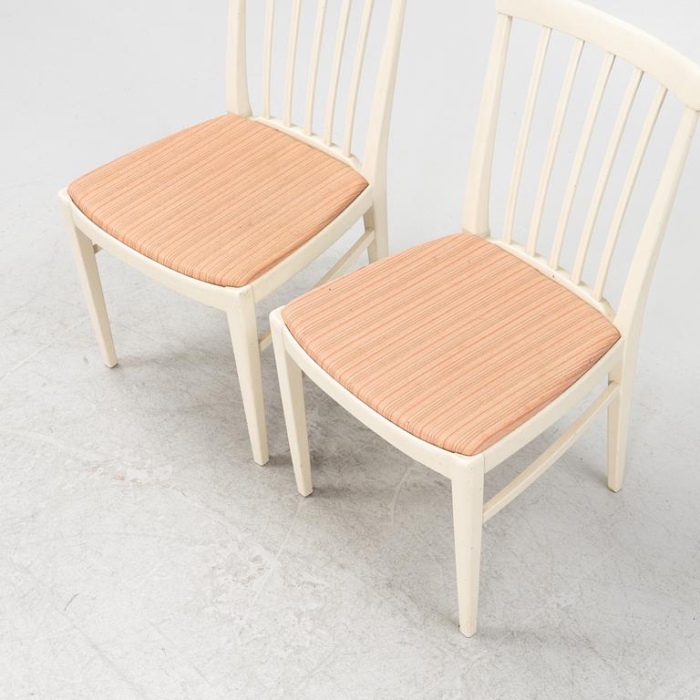 Carl Malmsten, a 'Herrgården' dining table with four chairs, Bodafors, second part of the 20th Century.