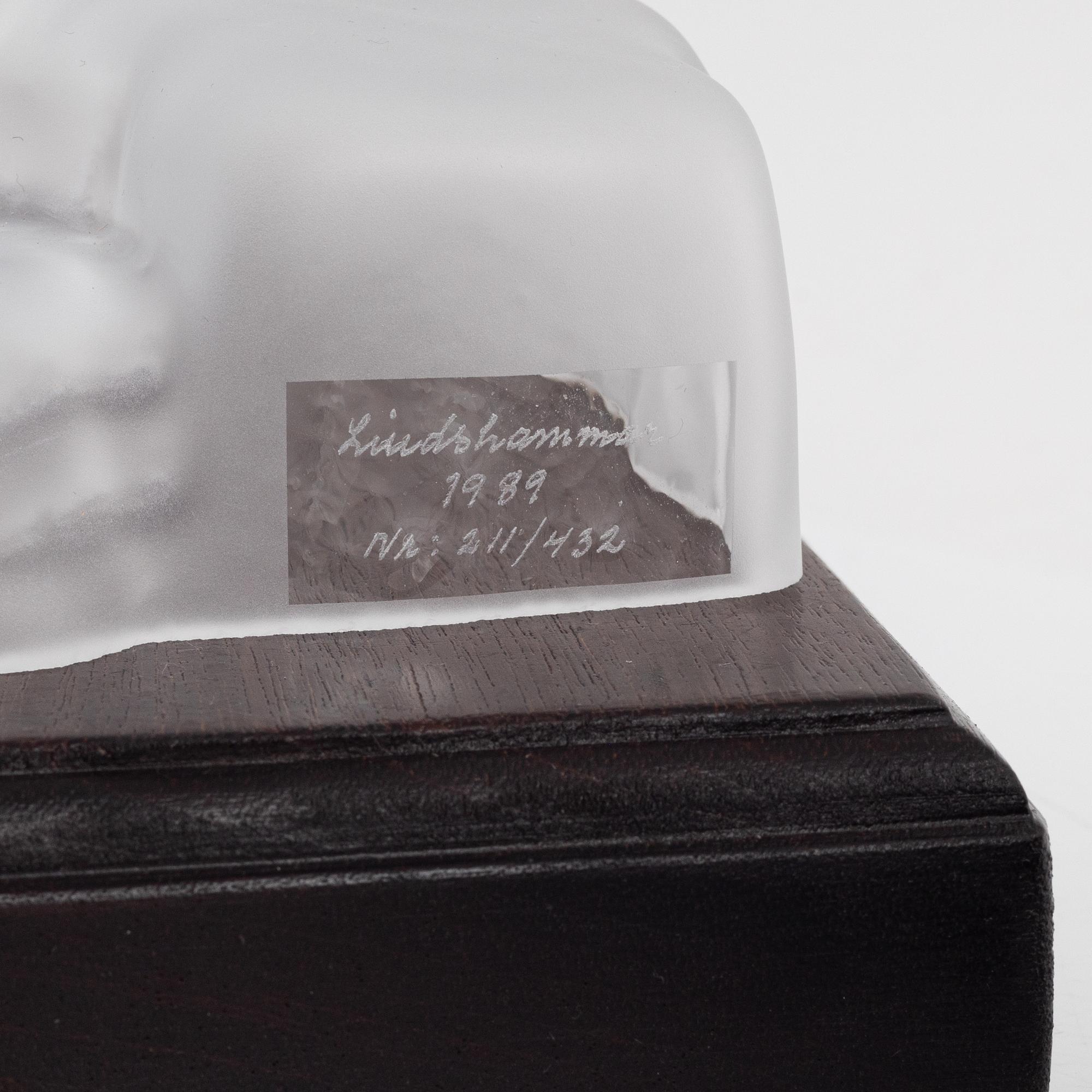 A pair of 'Globen' glass table lamps, Lindshammar, 1989.