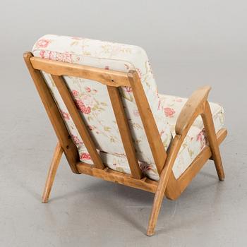 A ARMCHAIR FROM SECOND HALF OF 20TH CENTURY.