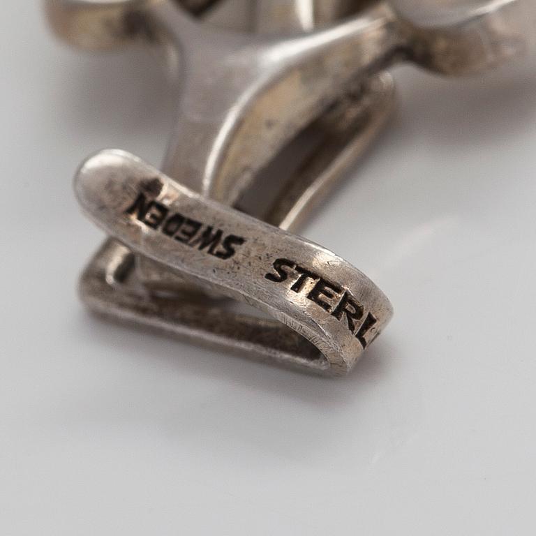 Anton Michlesen, a sterling silver necklace.