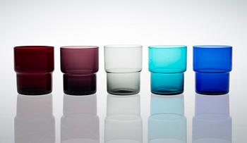 SAARA HOPEA, A JUICE SET. Nuutajärvi, designed in 1952.