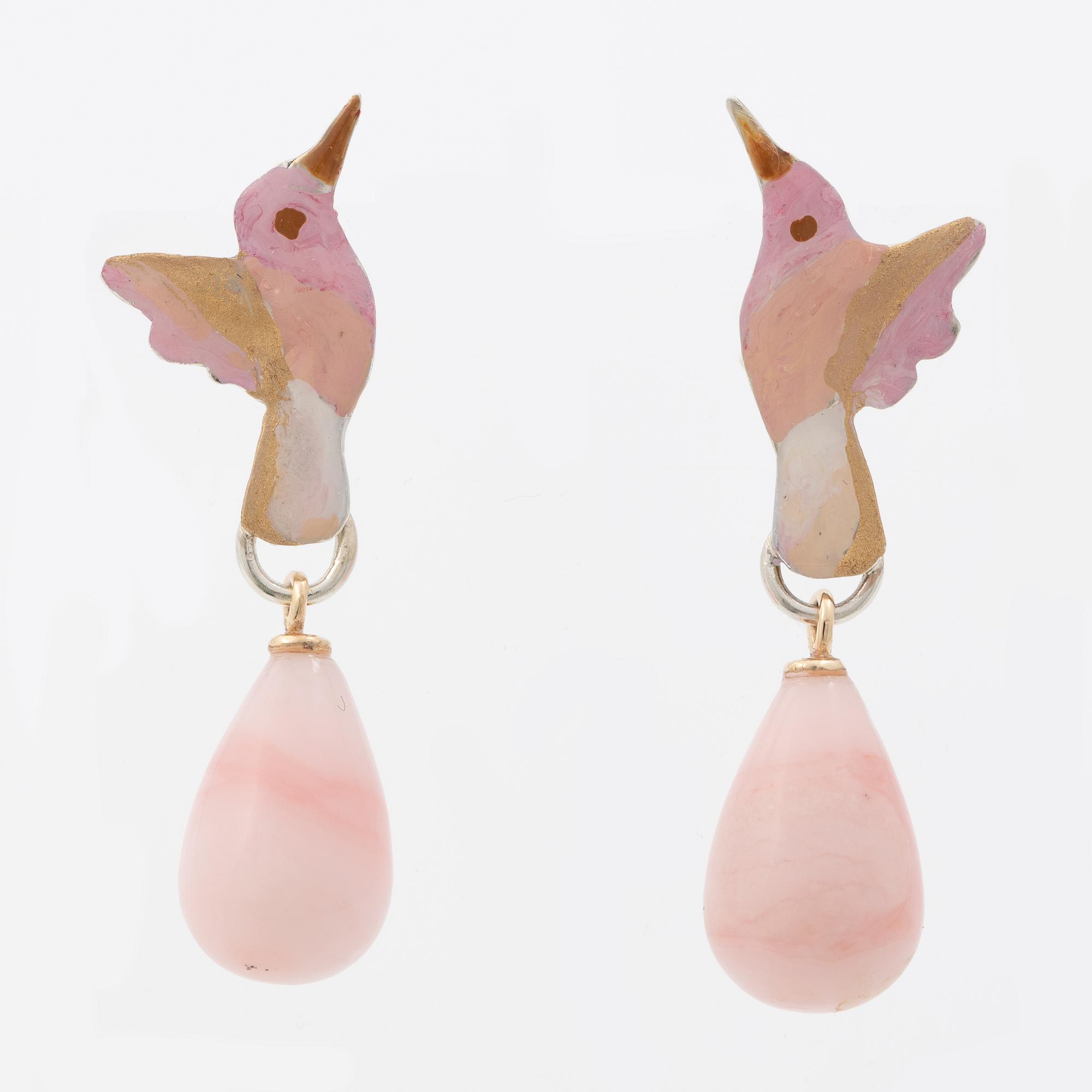 Mandelstam hummingbird earrings in silver and 18K gold, enamel and pink opal.