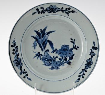 TALLRIKAR, 3+2, porslin, Qianlong, Kina 1700-tal.