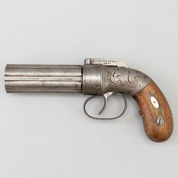 SLAGLÅSPISTOL, sk. Pepperbox, för sex skott, Allen & Thurber, omkring 1800-talets mitt. I låda.