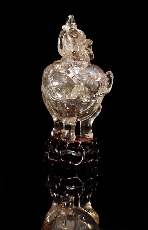 A rock crystal tripod censer, Qing dynasty.